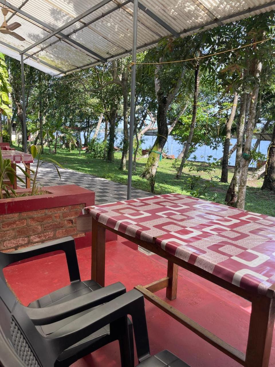 Ashtamudivillas Kollam Dış mekan fotoğraf
