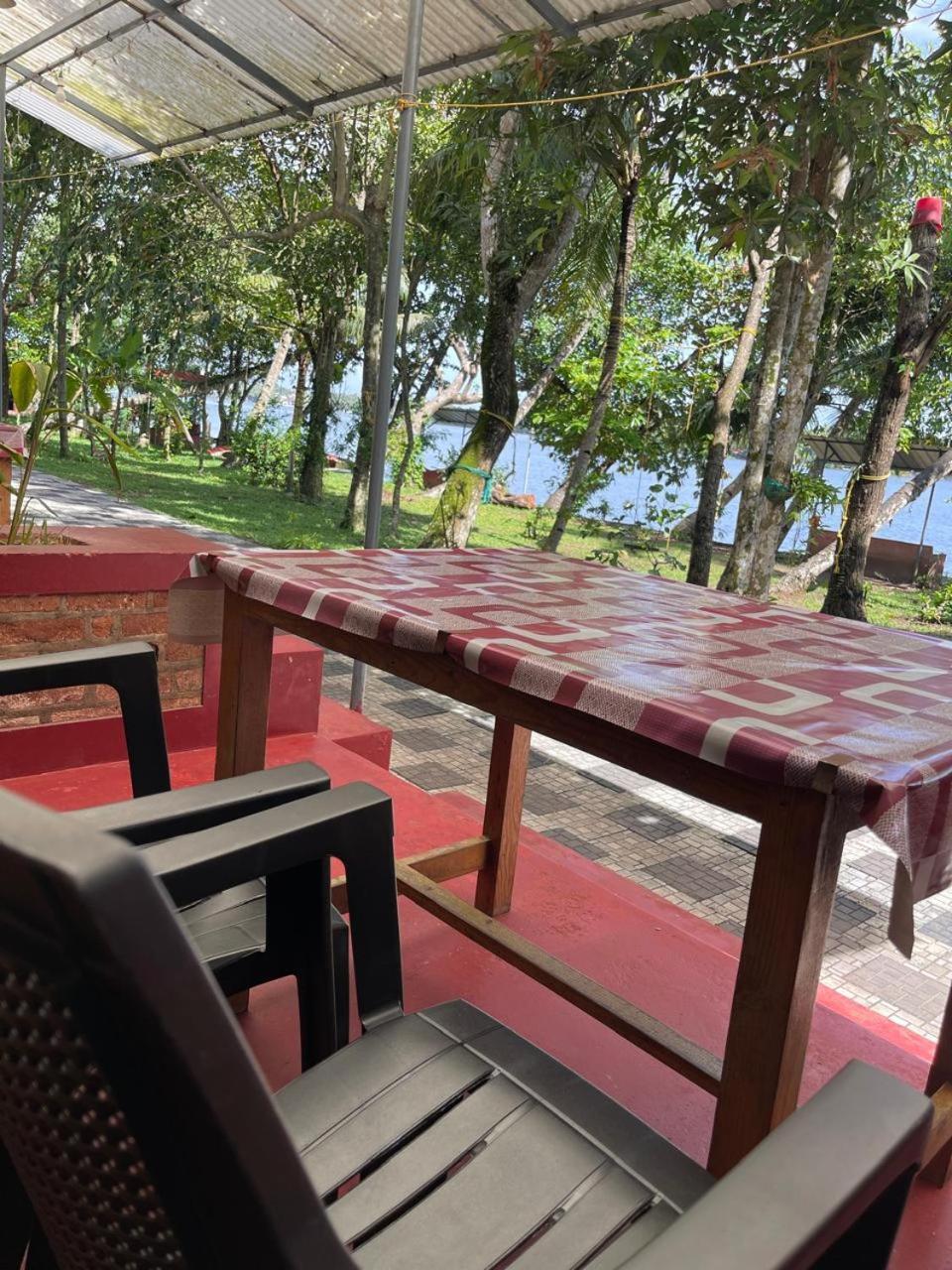 Ashtamudivillas Kollam Dış mekan fotoğraf